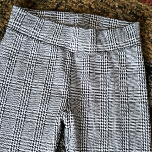 Leggings - Picture 1 of 3